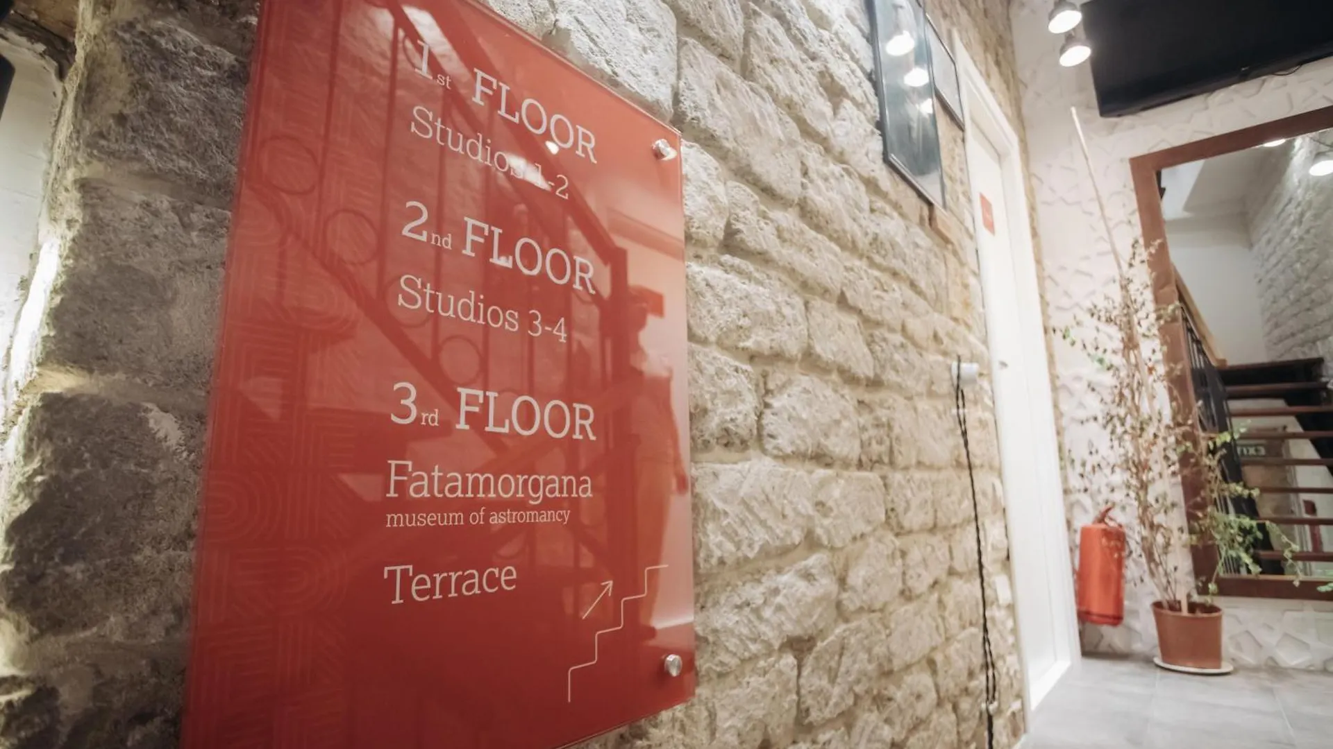 Hotel apartamentowy R Studios Old Baku