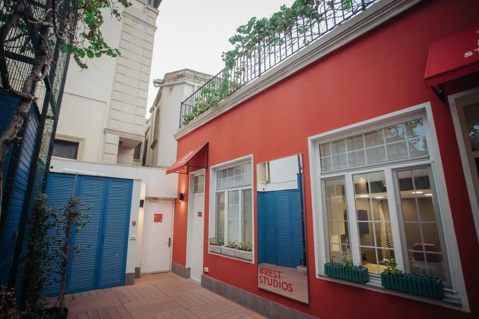 R Studios Old Baku Hotel apartamentowy