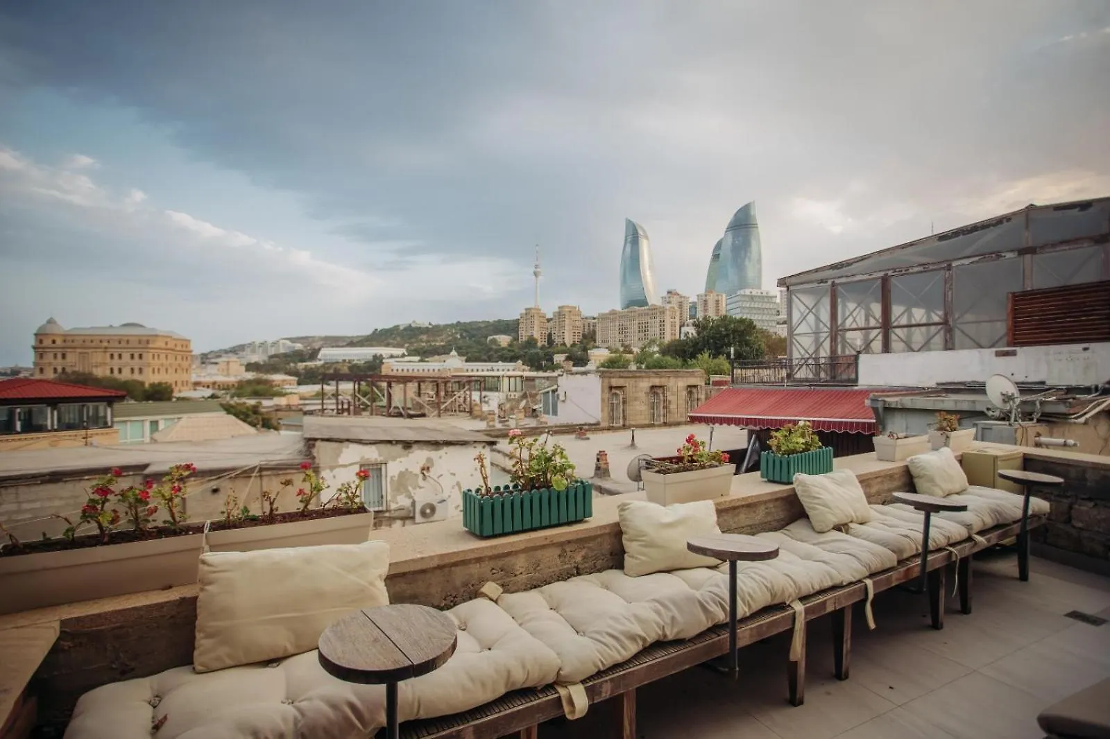 R Studios Old Baku