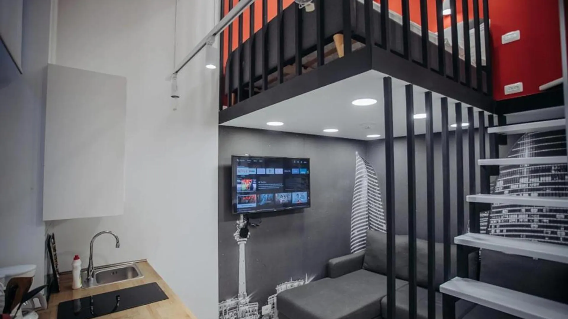 R Studios Old Baku 0*,